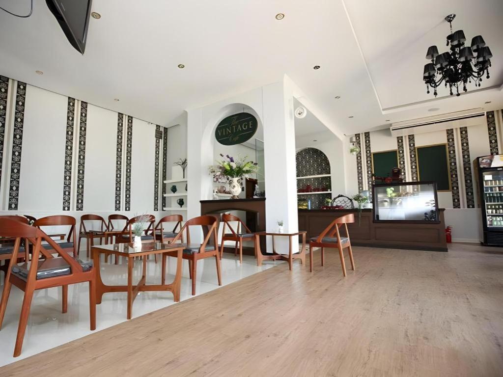 Phonethip Plaza Hotel Vientiane Exteriör bild