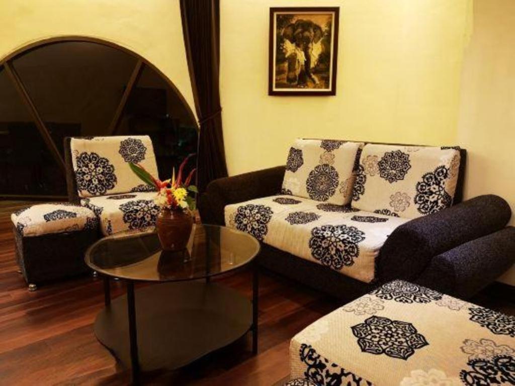 Phonethip Plaza Hotel Vientiane Exteriör bild