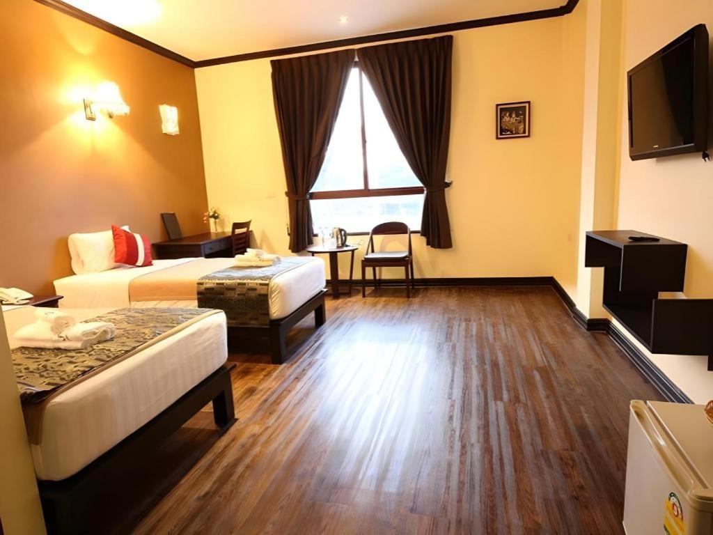 Phonethip Plaza Hotel Vientiane Exteriör bild