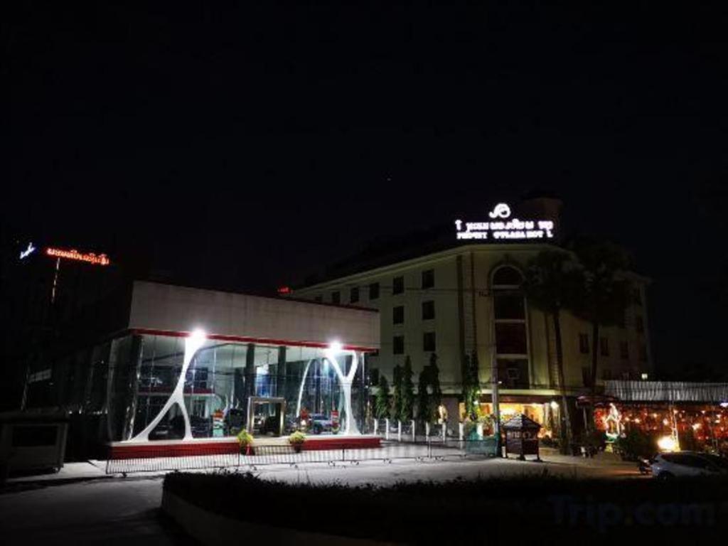 Phonethip Plaza Hotel Vientiane Exteriör bild