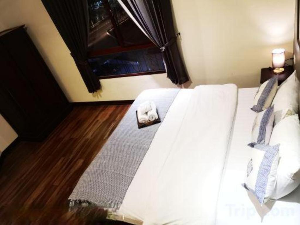 Phonethip Plaza Hotel Vientiane Exteriör bild