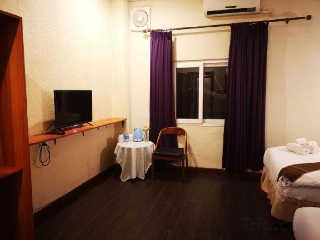 Phonethip Plaza Hotel Vientiane Exteriör bild